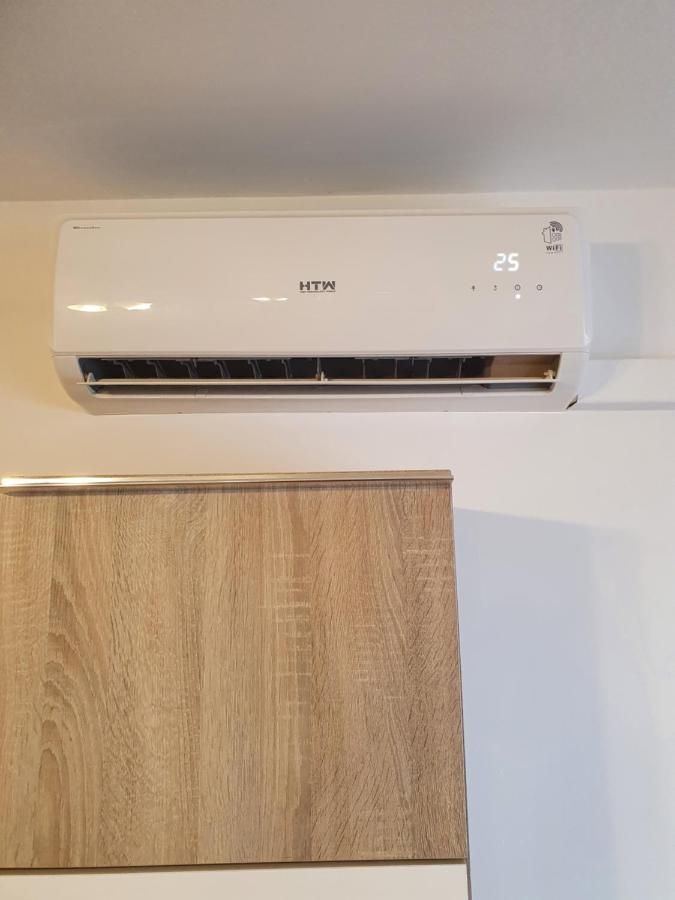 Apto Moderno con AIRE ACOND para 3 personas La Línea de la Concepción Exterior foto