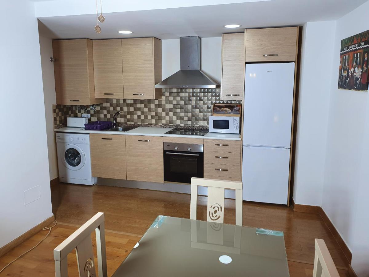 Apto Moderno con AIRE ACOND para 3 personas La Línea de la Concepción Exterior foto
